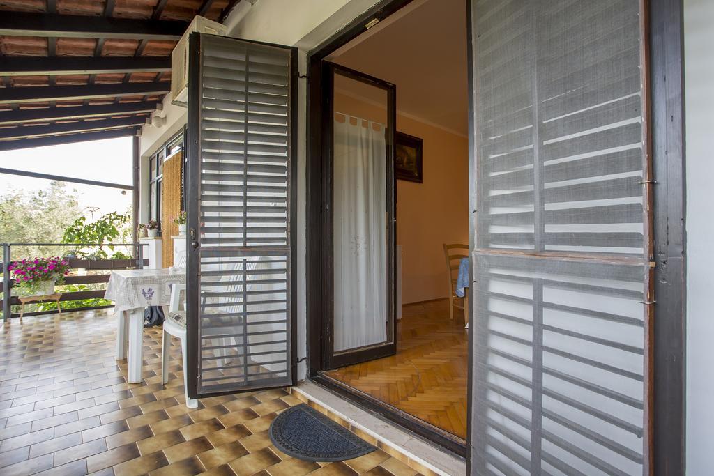 Guest House Nada 392 Pula Exterior photo